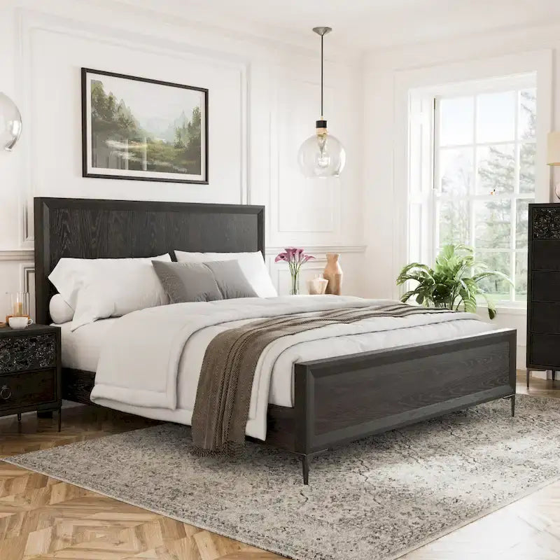 Lit moderne en bois massif Fable de Furniture of America