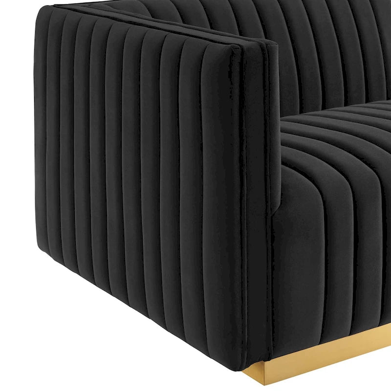 Fauteuil Conjure Channel capitonné en velours performant avec accoudoir gauche