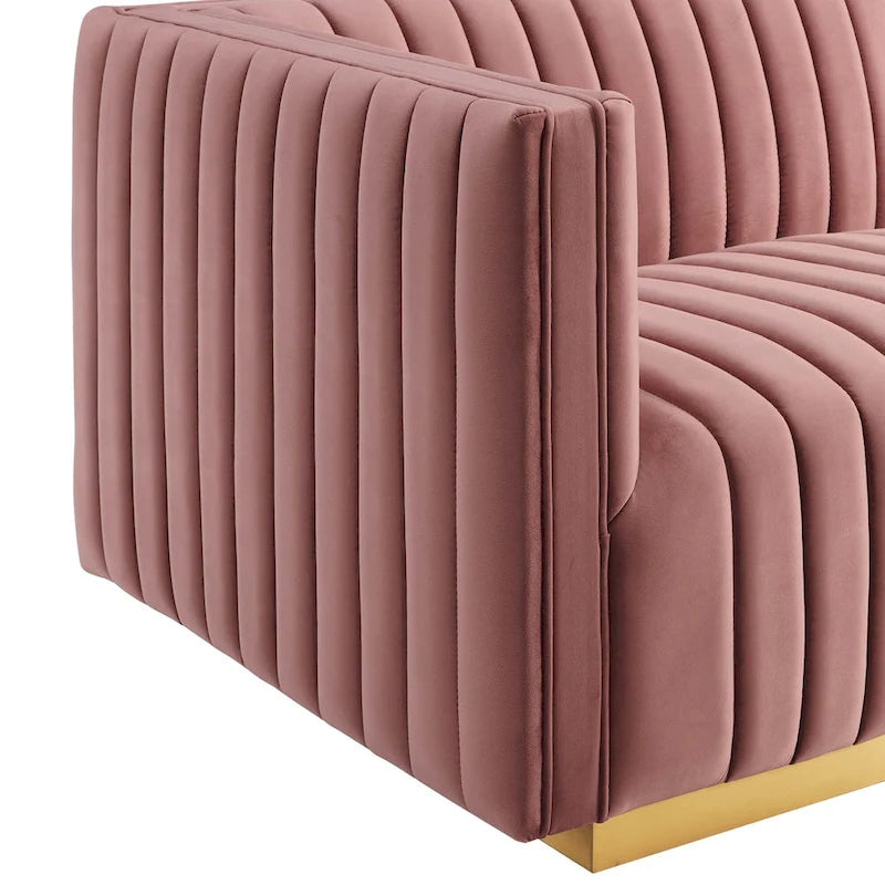 Fauteuil Conjure Channel capitonné en velours performant avec accoudoir gauche