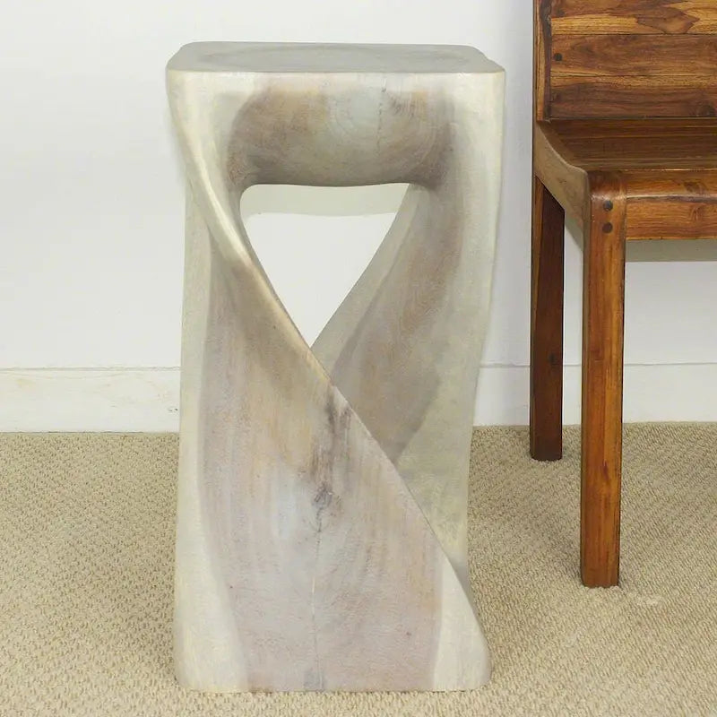 Tabouret Haussmann Original Wood Twist 12 x 12 x 23 po, finition gris huilé