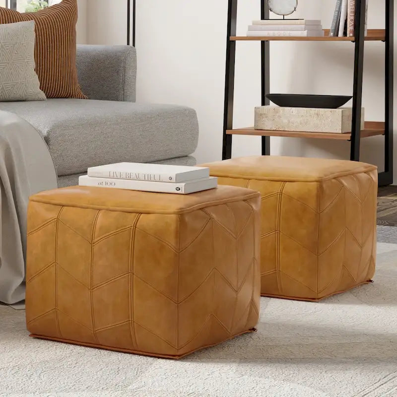 Pouf carré contemporain Gerty de WYNDENHALL en cuir véritable marron