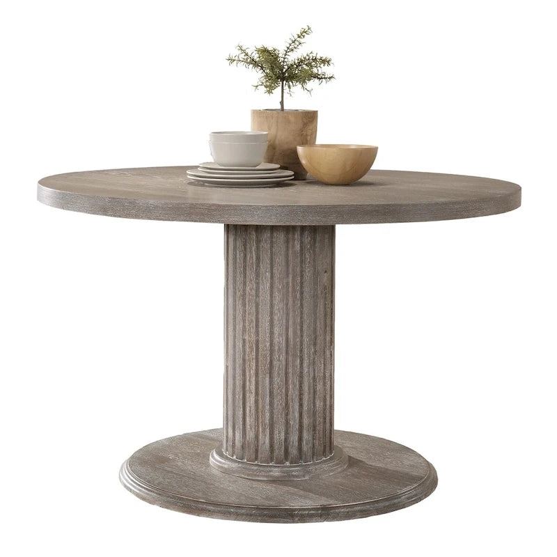 Table de salle à manger Gray Barn Spring Mount en bois massif gris recyclé