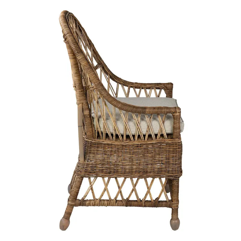 Chaise de salle à manger Bayside Curvilinear en rotin rembourrée par East at Main - 22x23x39