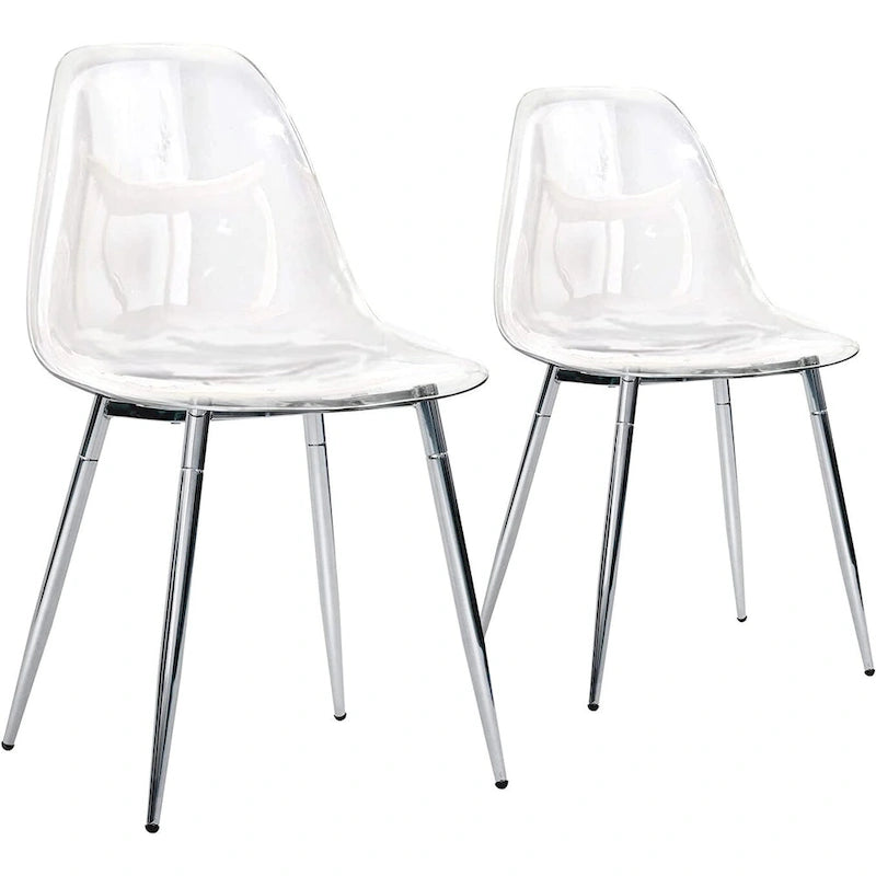 Chaises d'appoint modernes en plastique transparent avec pieds en métal.