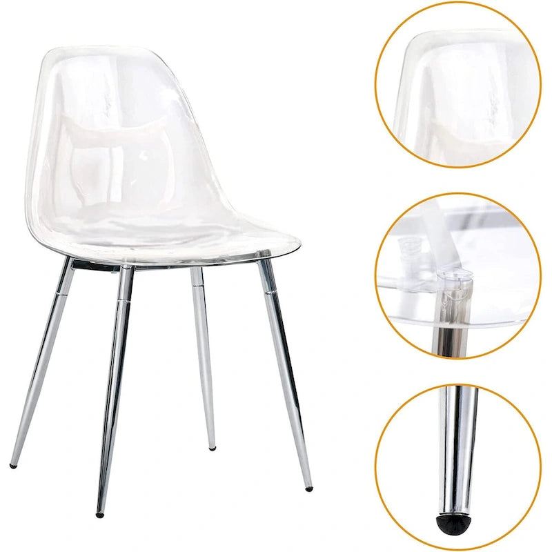 Chaises d'appoint modernes en plastique transparent avec pieds en métal.