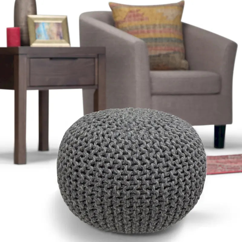 Pouf rond WYNDENHALL Rigby Boho tricoté à la main