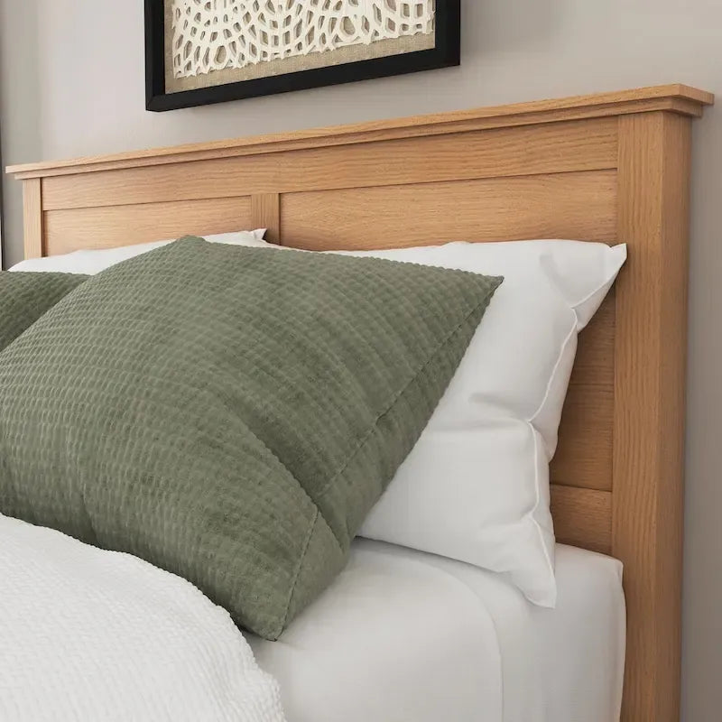 Lit queen en bois brun Oak Park de Homestyles