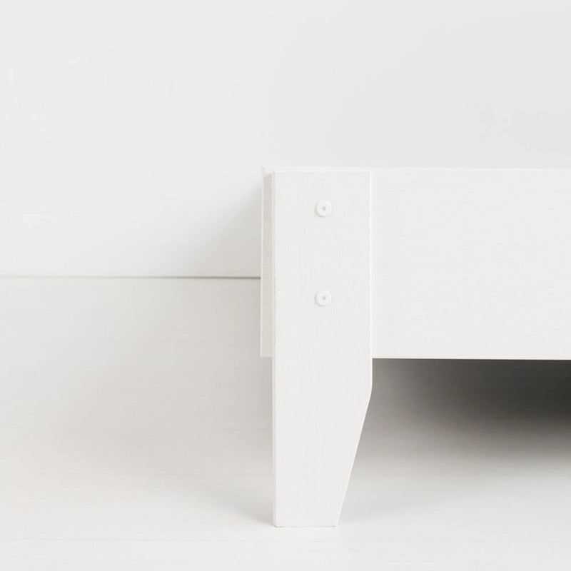 Lit plateforme Signature Design by Ashley Piperton