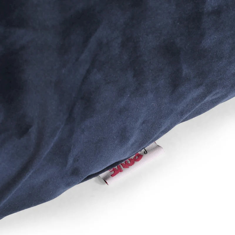 Pouf géant 2 places Velie en velours avec accoudoirs, par Christopher Knight Home