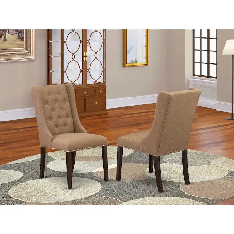 Chaises de cuisine East West Furniture Parson - Chaises de salle à manger capitonnées à boutons et clous décoratifs, ensemble de 2, (Finition et revêtement)