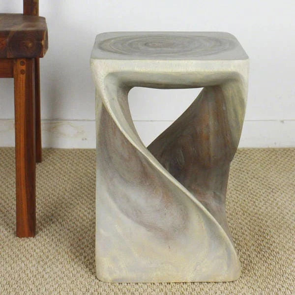 Tabouret Haussmann Original Wood Twist 12 x 12 x 18 po, finition gris huilé