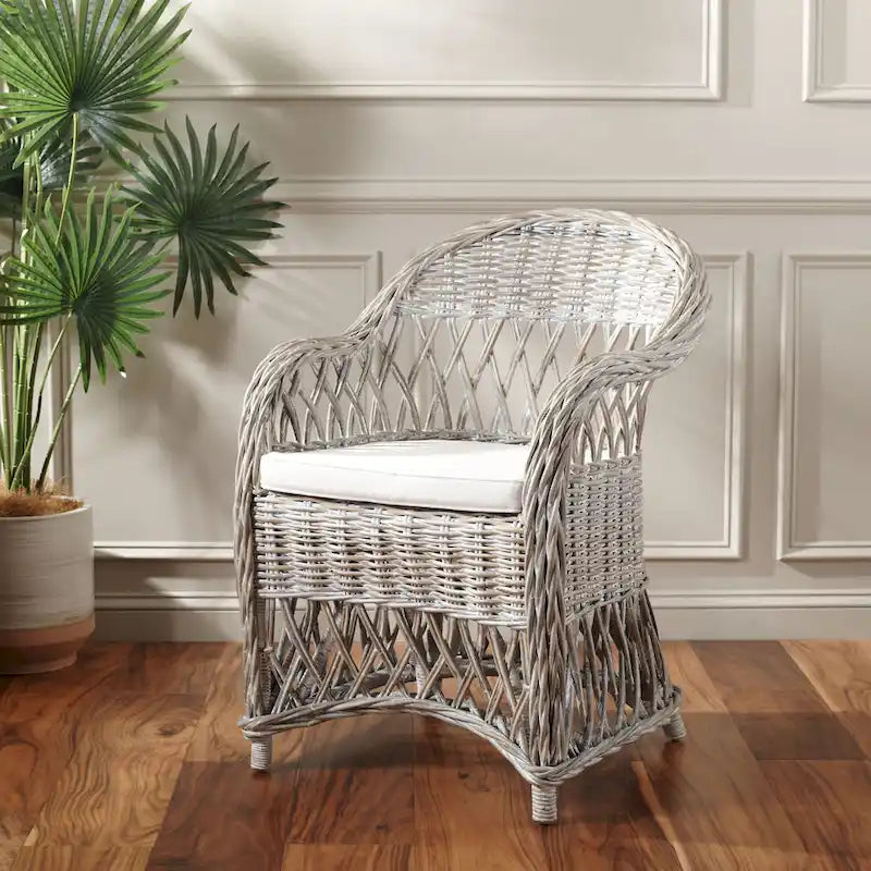 Fauteuil club SAFAVIEH Spyrini en rotin naturel - 65 x 67 x 90 cm (26 x 27 x 36 po)