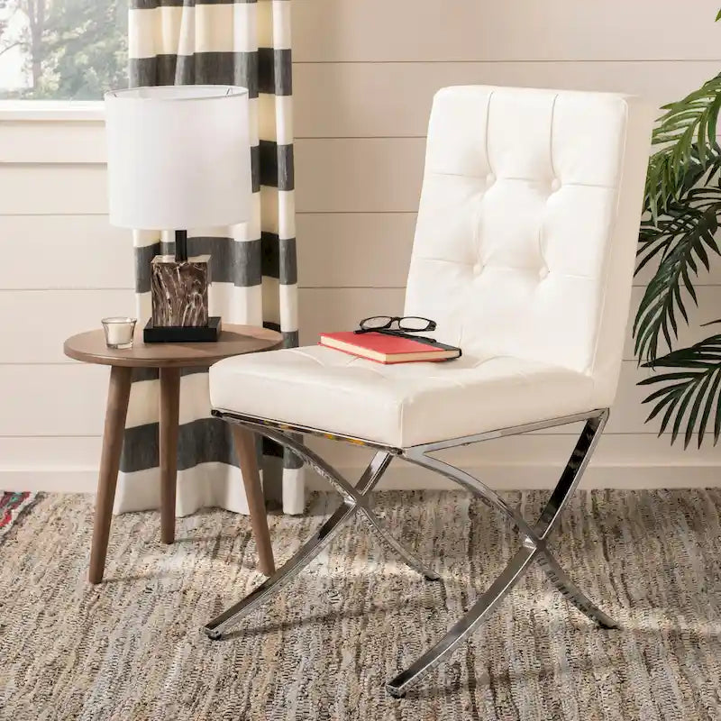 Chaise d'appoint capitonnée SAFAVIEH Merrilee Glam en chrome noir - 48 cm (L) x 58 cm (P) x 89 cm (H)