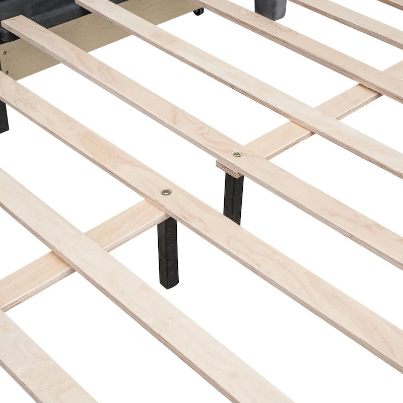 Lit plateforme capitonné avec tête et pied de lit à clous décoratifs et 4 tiroirs