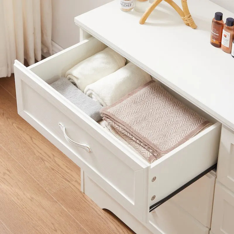 Commode moderne 47,8 cm à 6 tiroirs - Non disponible