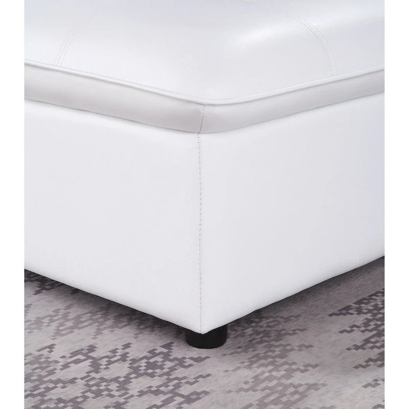 Fauteuil d'appoint Kathleen contemporain en similicuir capitonné et réglable de Porch &amp; Den