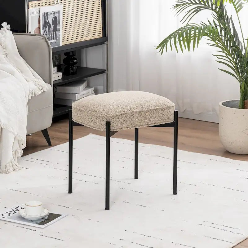 Pouf ottoman rectangulaire simple capitonné en polaire d'agneau