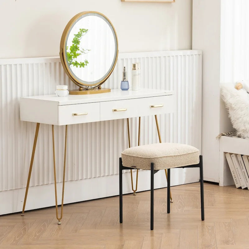 Pouf ottoman rectangulaire simple capitonné en polaire d'agneau