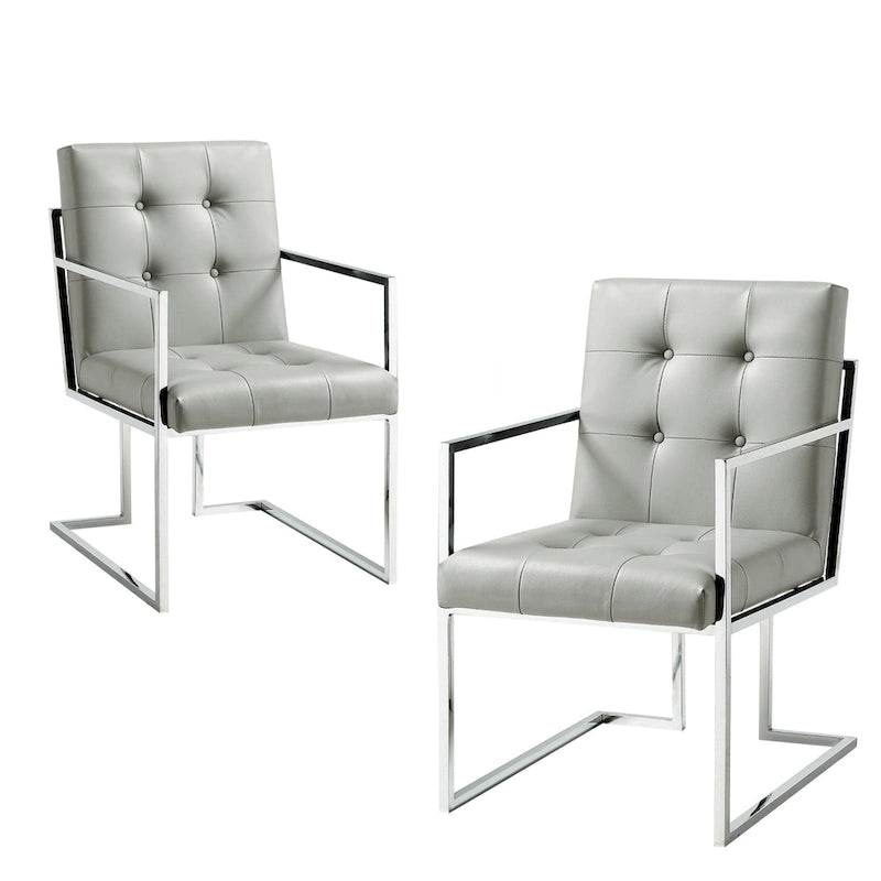 Ensemble de deux chaises de salle à manger HomeRoots capitonnées en similicuir gris clair et argent métallisé
