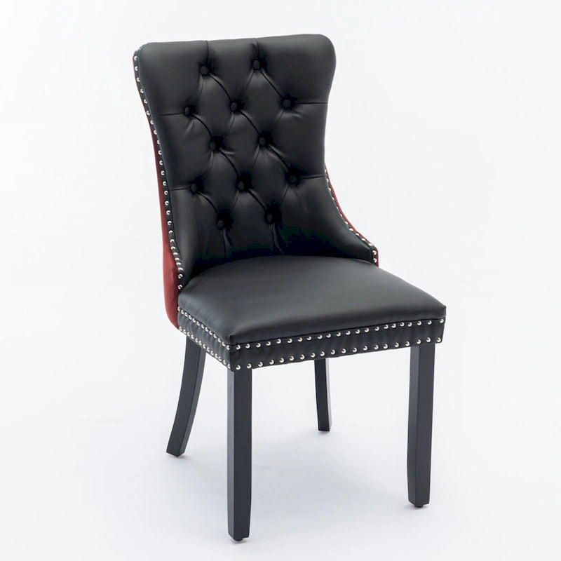 Chaise de salle à manger contemporaine haut de gamme, capitonnée et rembourrée, ornée de clous décoratifs.