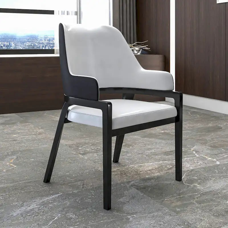 Chaise de salle à manger Ethora en cuir avec dossier ajouré incurvé et pieds en bois d'hévéa