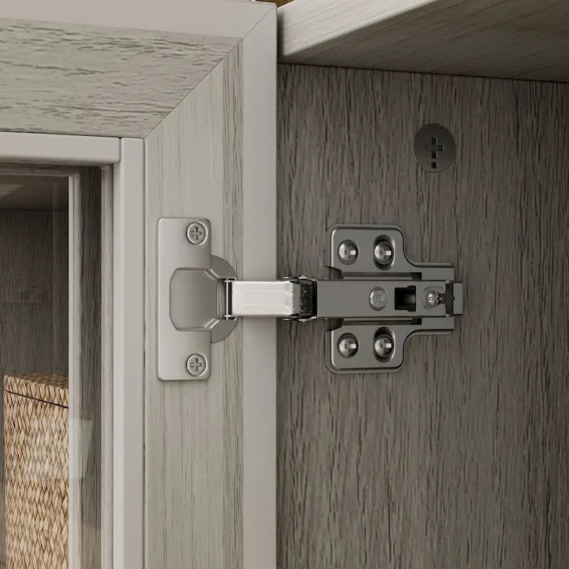 Meuble multimédia à domicile au design élégant, avec de nombreuses étagères et des accents de verre.