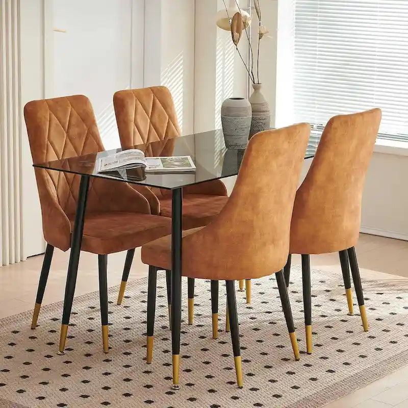 Ensemble table et chaises en verre gris Howtai avec 4 chaises en velours pour cuisine et salle à manger.