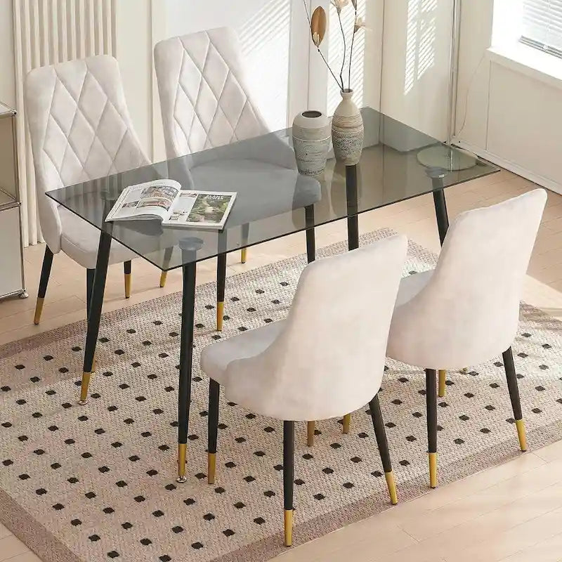 Ensemble table et chaises en verre gris Howtai avec 4 chaises en velours pour cuisine et salle à manger.