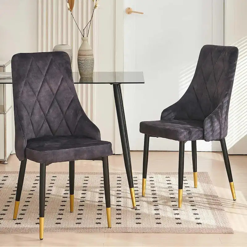 Ensemble table et chaises en verre gris Howtai avec 4 chaises en velours pour cuisine et salle à manger.