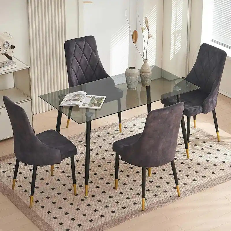 Ensemble table et chaises en verre gris Howtai avec 4 chaises en velours pour cuisine et salle à manger.