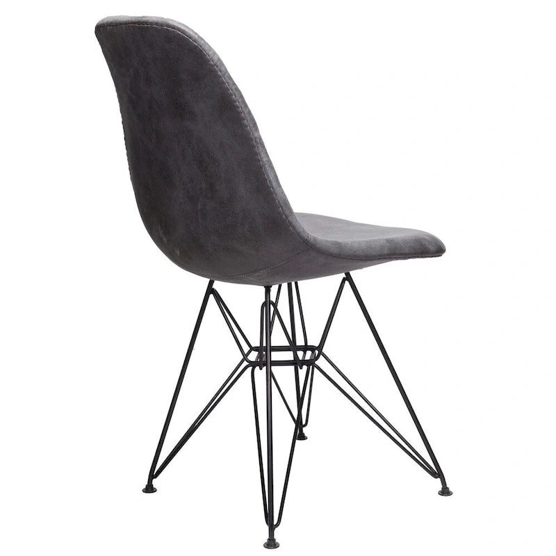 Chaise d'appoint de salle à manger Markle, revêtue de similicuir gris clair, avec pieds en acier noir.