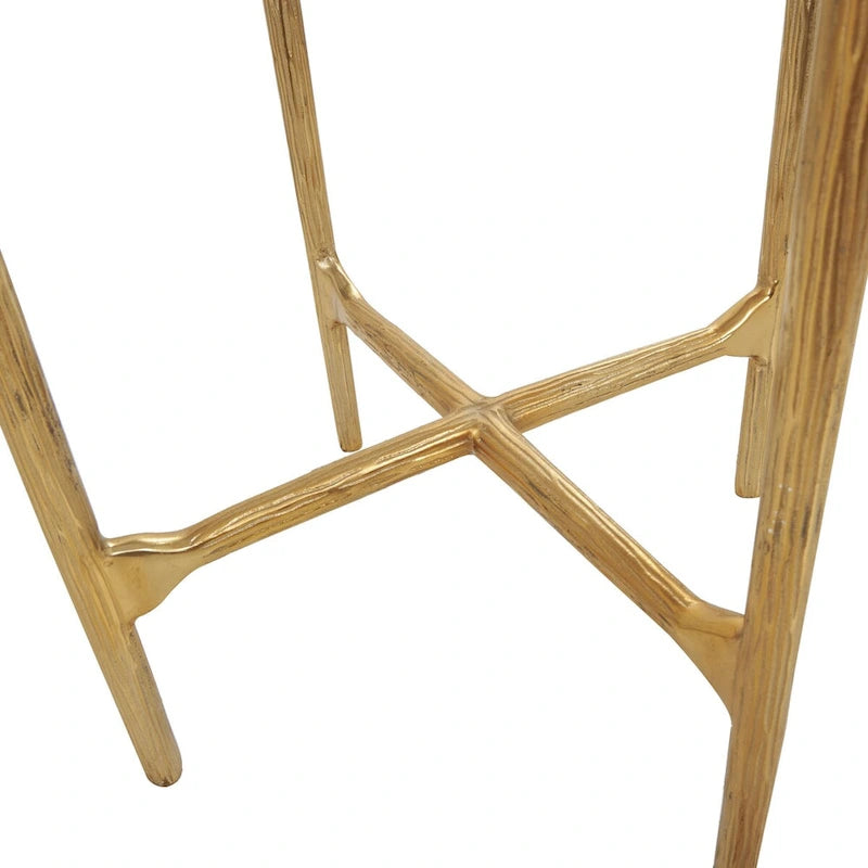 Table d'appoint en aluminium texturé avec plateau en verre - Or ou argent - Roche River Decor