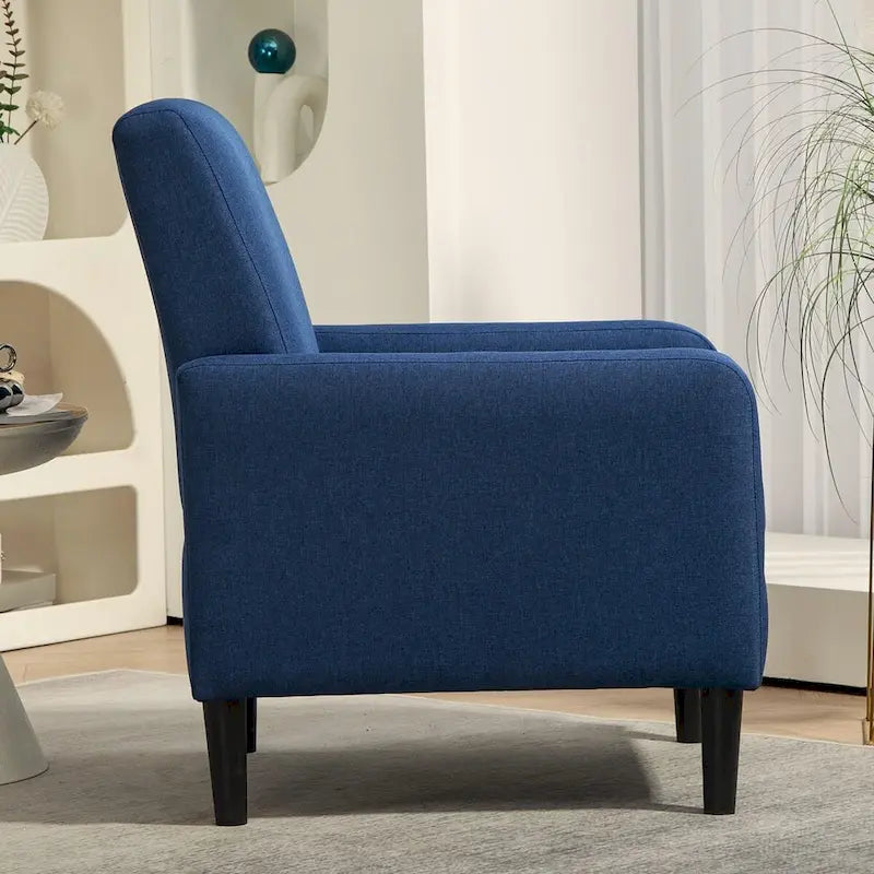Fauteuil au style minimaliste et élégant, avec structure en bois massif et nouvelle mousse moelleuse