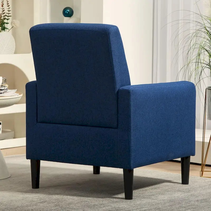 Fauteuil au style minimaliste et élégant, avec structure en bois massif et nouvelle mousse moelleuse